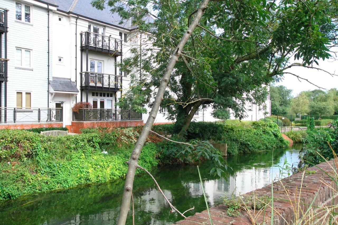 Holiday home Riverside Channel5: Sunny With Free Parking Canterbury